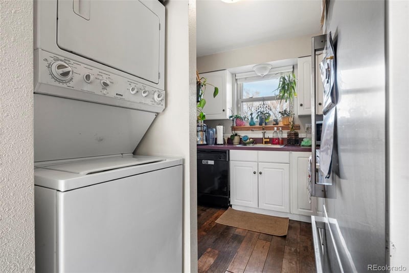 5926 W 41st Ave, Wheat Ridge, CO 80212