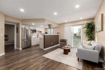 17053 Tennessee Dr #104, Aurora, CO 80017