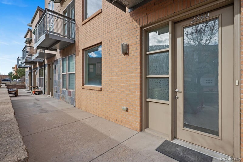 2360 Wheeling Cir, Aurora, CO 80014