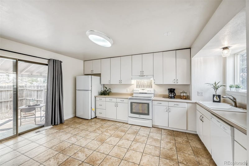 1601 Longbow Ct, Lafayette, CO 80026