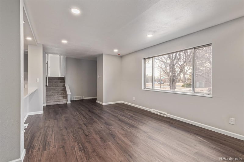 608 Evanston St, Aurora, CO 80011