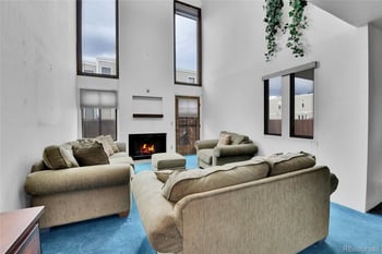 1050 S Monaco Pw #114, Denver, CO 80224