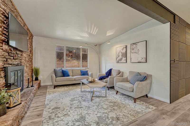 53 Pineview St, Palmer Lake, CO 80133