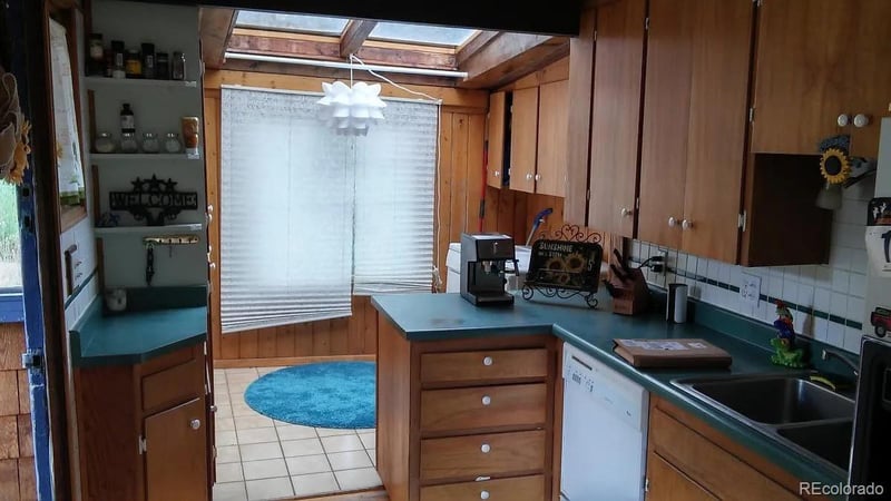 26079 Kingsbury Rd, Kittredge, CO 80457