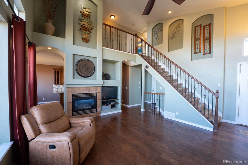 6917 Serena Dr, Castle Pines, CO 80108