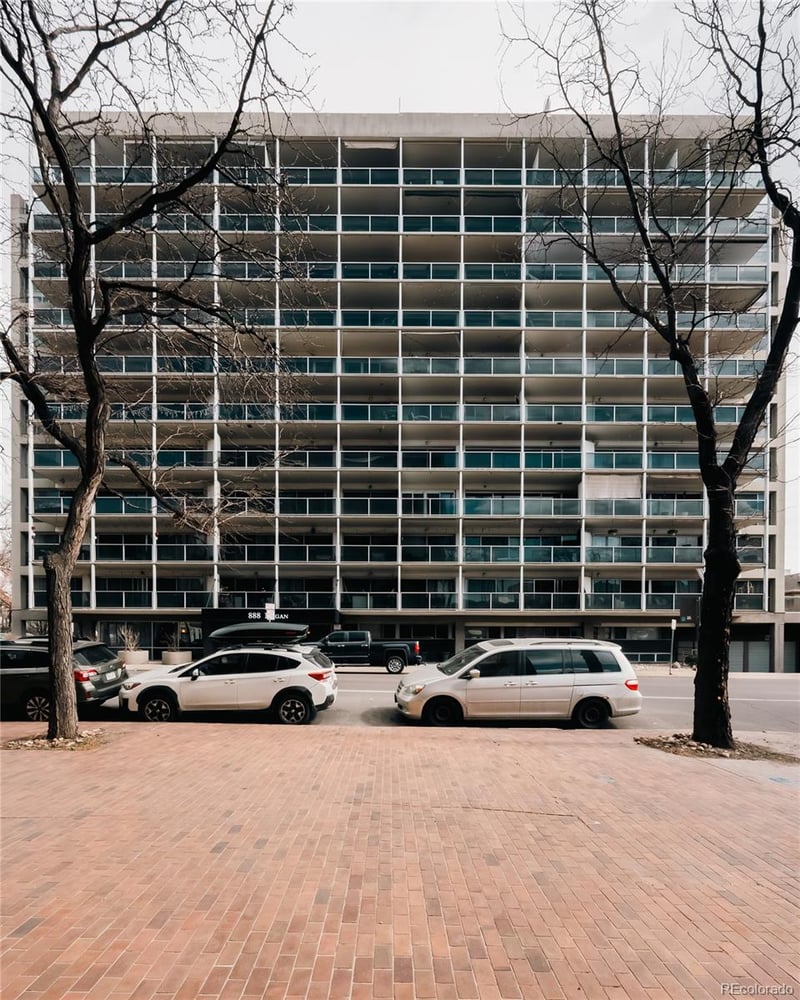 888 Logan St #2G, Denver, CO 80203
