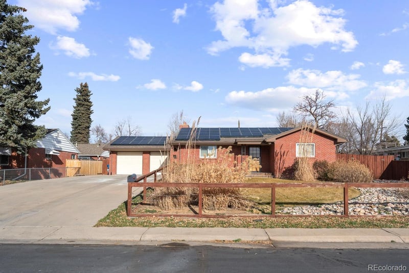 6875 16th Ave, Lakewood, CO 80214