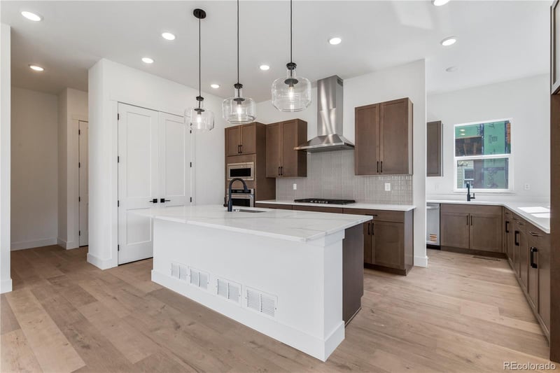 5626 W 142nd Ave, Broomfield, CO 80020