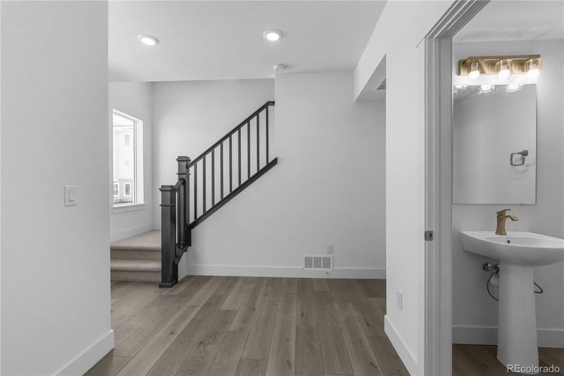 14261 Currant St, Broomfield, CO 80020