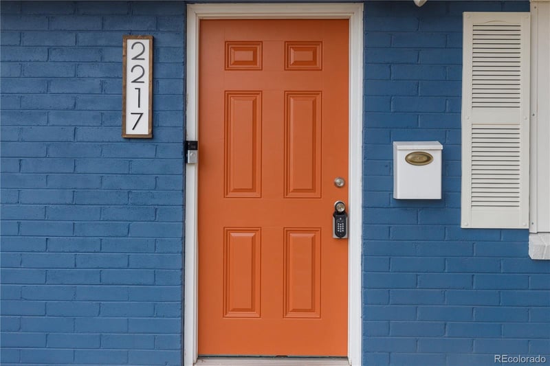 2217 Cherry St, Denver, CO 80222