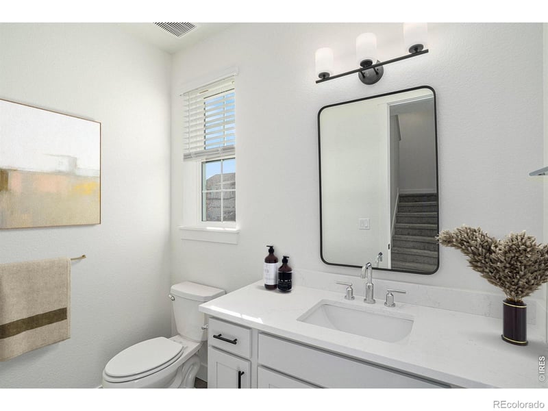 5049 Avon Ave, Loveland, CO 80538