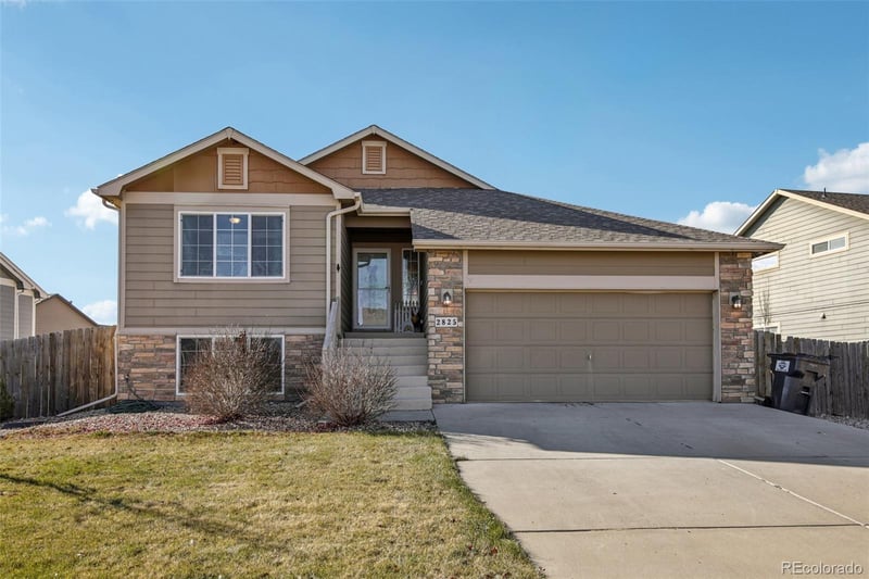 2825 Avocado Ave, Greeley, CO 80631