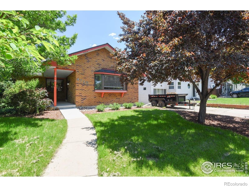 4720 Grant St, Englewood, CO 80113