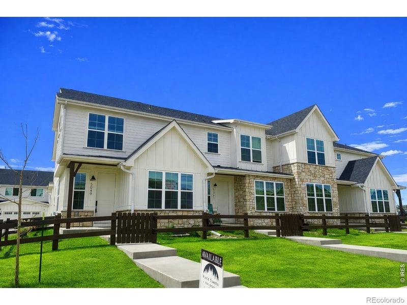 5001 Avon Ave, Loveland, CO 80538