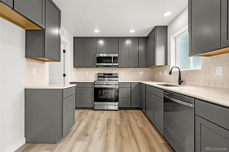 751 Littlebear Grv, Colorado Springs, CO 80907