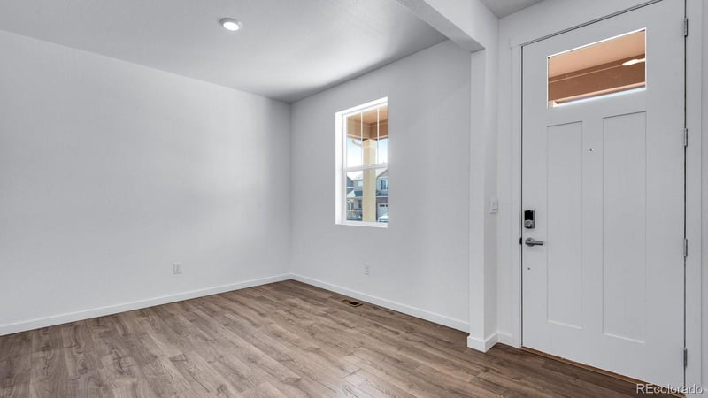 812 Deer Park St, Watkins, CO 80137