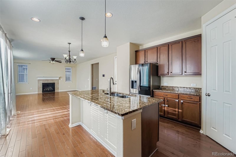 25562 E 5th Pl, Aurora, CO 80018