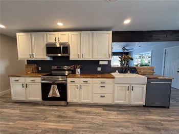 273 13th St, Burlington, CO 80807