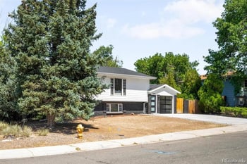 10441 Lehigh Ave, Denver, CO 80235