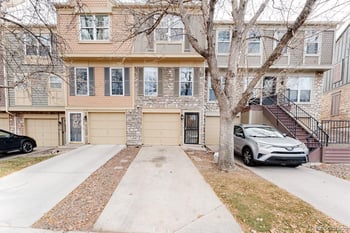 8030 Columbine Ct, Centennial, CO 80122