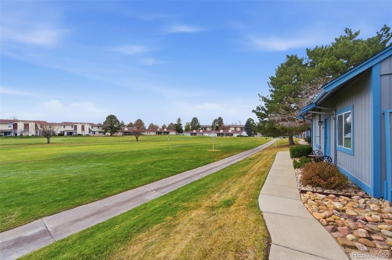 2447 Victor St #B, Aurora, CO 80014