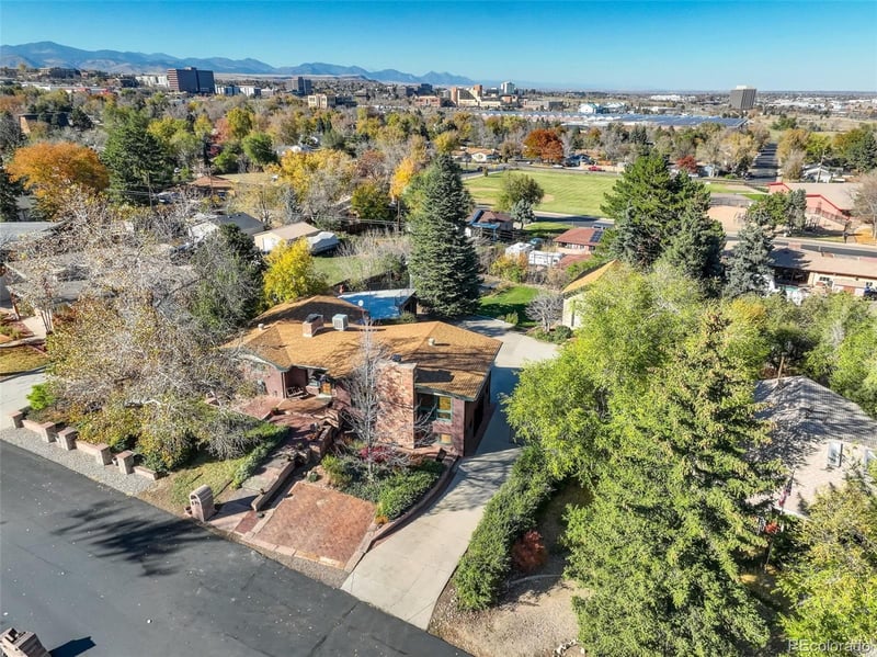 11105 W Center Ave, Lakewood, CO 80226