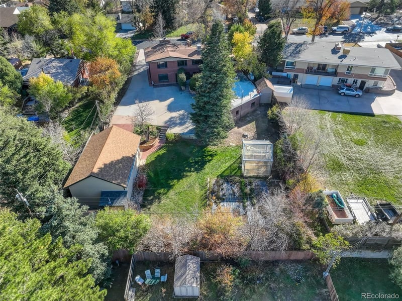 11105 W Center Ave, Lakewood, CO 80226