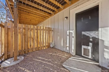 11808 Kepner Dr, Aurora, CO 80012