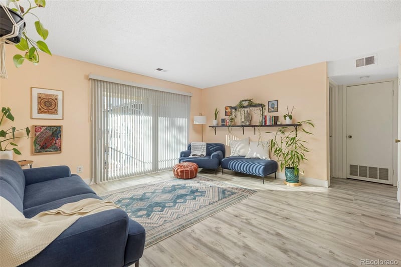12180 Huron #302, Denver, CO 80234
