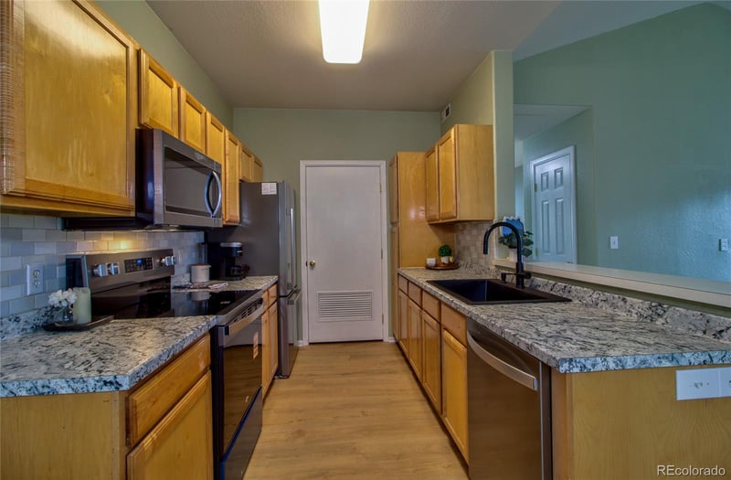 8481 Union Ave #8-202, Littleton, CO 80123