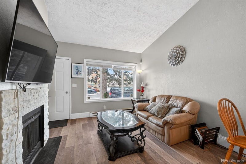 841 Crisman Dr #9, Longmont, CO 80501