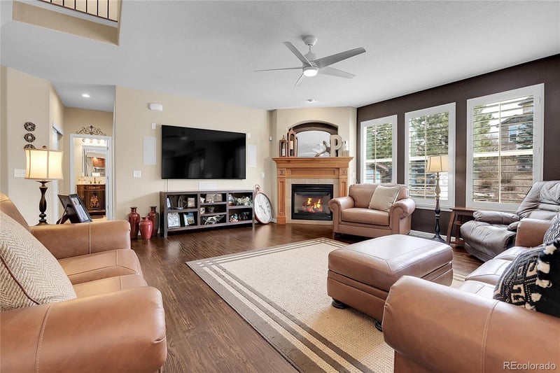 24622 Ontario Dr, Aurora, CO 80016