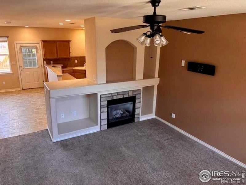 5551 29th St #614, Greeley, CO 80634