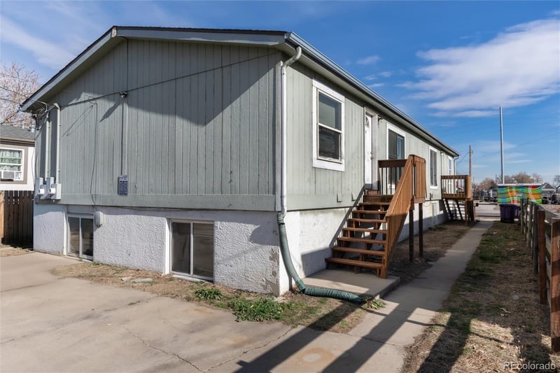 4665 Gaylord St, Denver, CO 80216