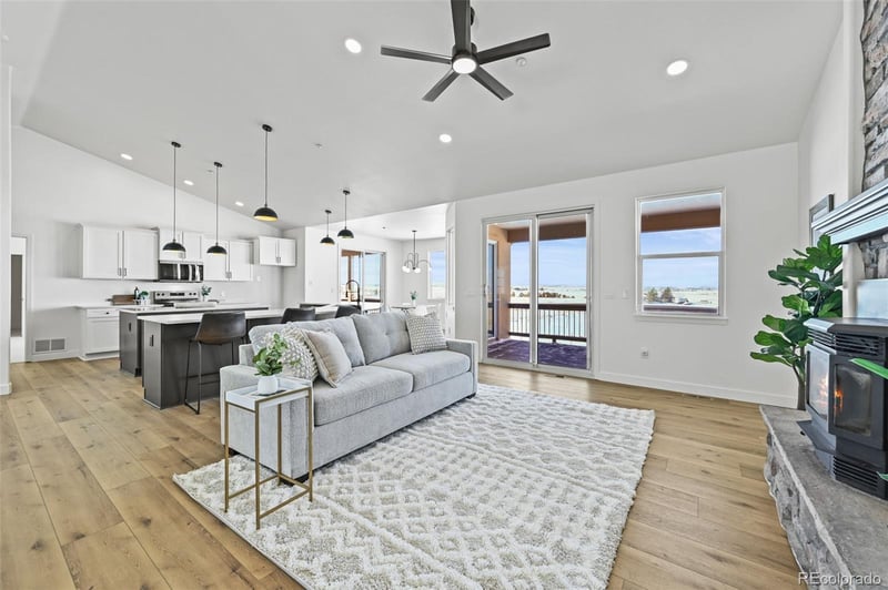 40995 Rendezvous Cir, Elizabeth, CO 80107
