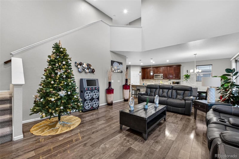 6980 121st Pl, Thornton, CO 80602