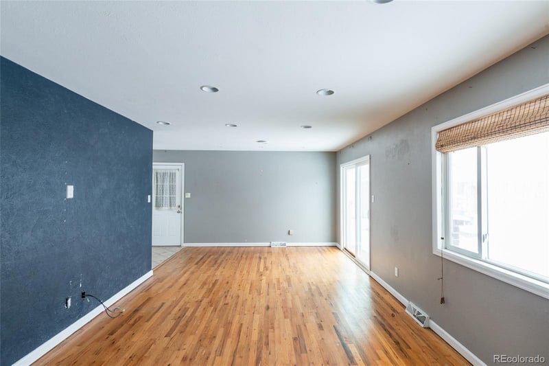 1207 Kendall Ct, Lakewood, CO 80232