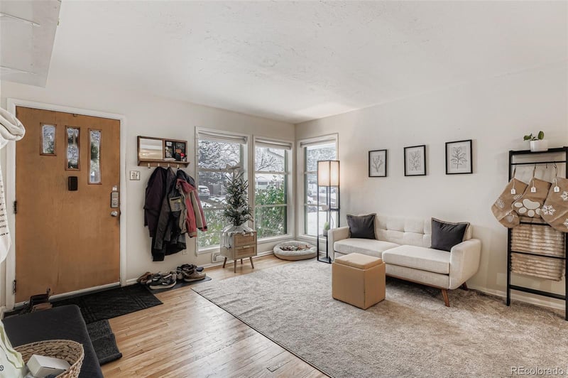 4860 E Kansas Dr, Denver, CO 80246