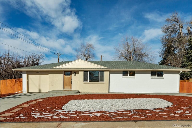 6097 Elizabeth Way, Centennial, CO 80121