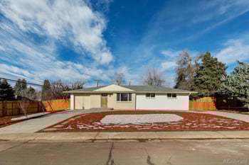 6097 Elizabeth Way, Centennial, CO 80121