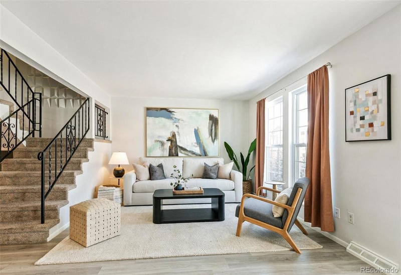 143 Oakland Ct, Aurora, CO 80011