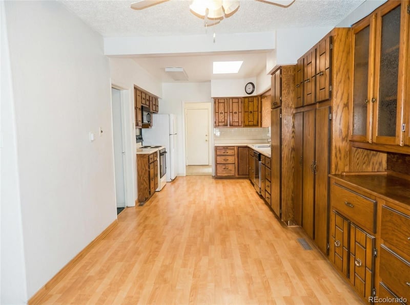 910 Elm St, Pueblo, CO 81004