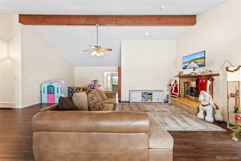 1016 Odessa St, Aurora, CO 80018
