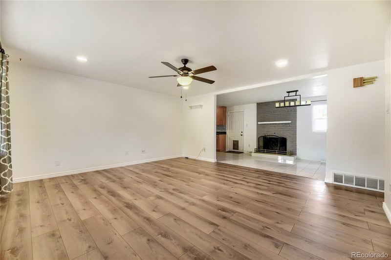 10633 E 6th Pl, Aurora, CO 80010