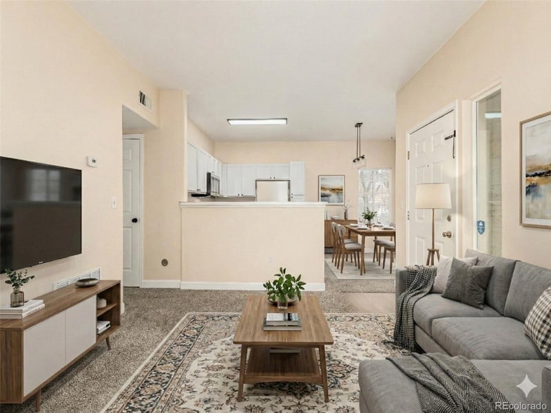 9984 Carolina Cir #103, Aurora, CO 80247