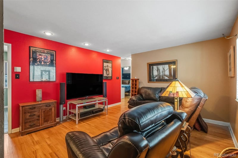 5180 Asbury Ave, Denver, CO 80222