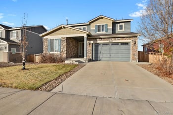 19553 60th Pl, Aurora, CO 80019