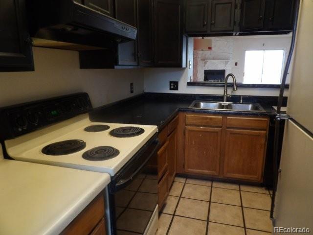 10595 Dartmouth Ave, Lakewood, CO 80227