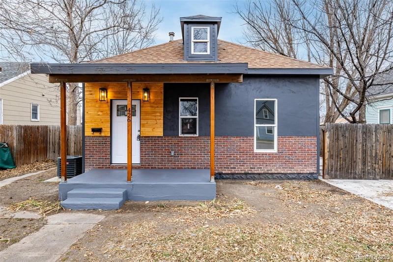 426 Lincoln St, Sterling, CO 80751