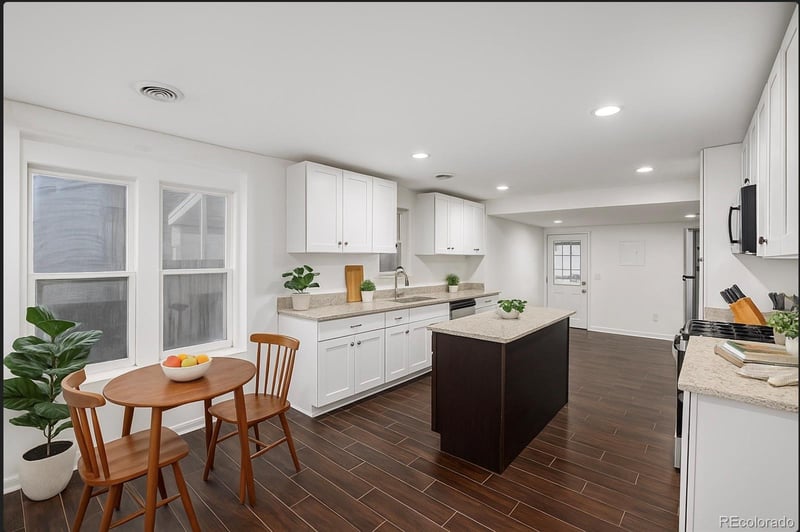 426 Lincoln St, Sterling, CO 80751